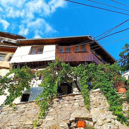 Bobevata Guest House - Floor 1 - Stunning View Old Town Велико Търново Екстериор снимка
